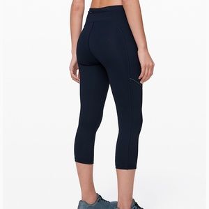 Navy Lululemon Cropped Leggings